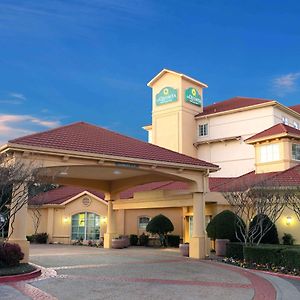 La Quinta By Wyndham Dallas Arlington South